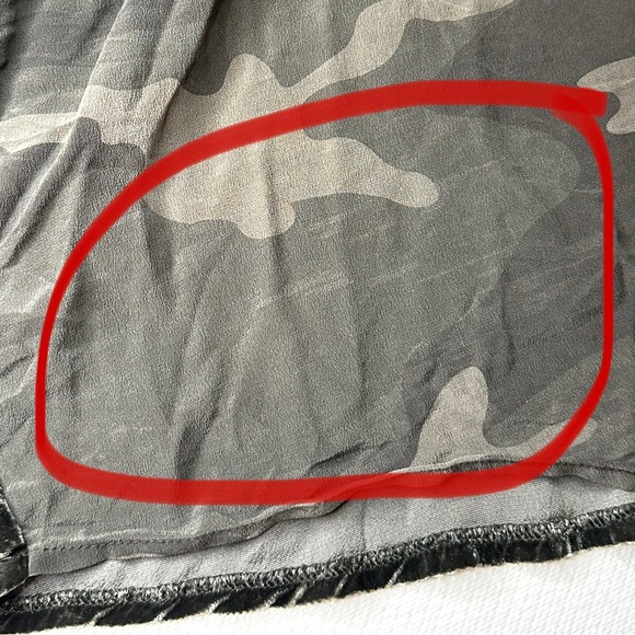 Johnny Was Valentina Velvet Embroidered Back Button Down Camo/Green Size L EUC - Picture 15 of 15